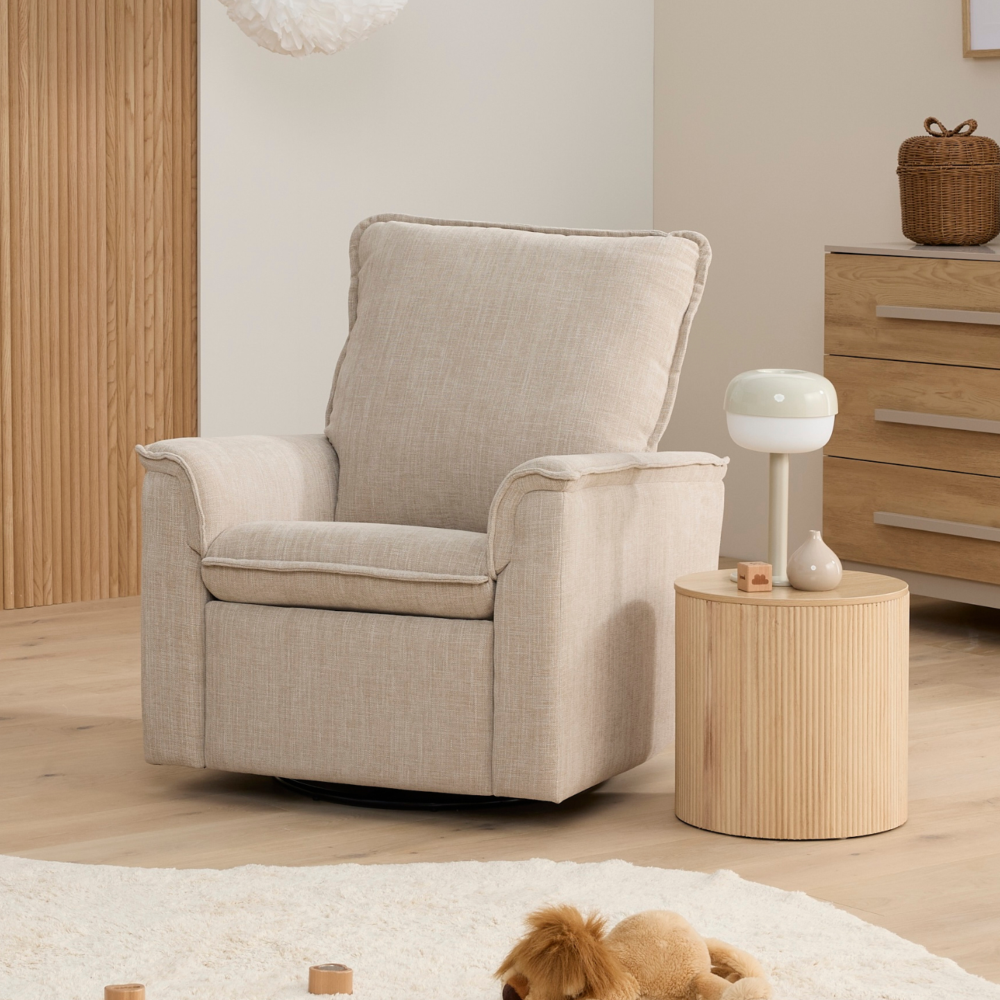 Louie Recliner Glider Nursery Chair in Latté