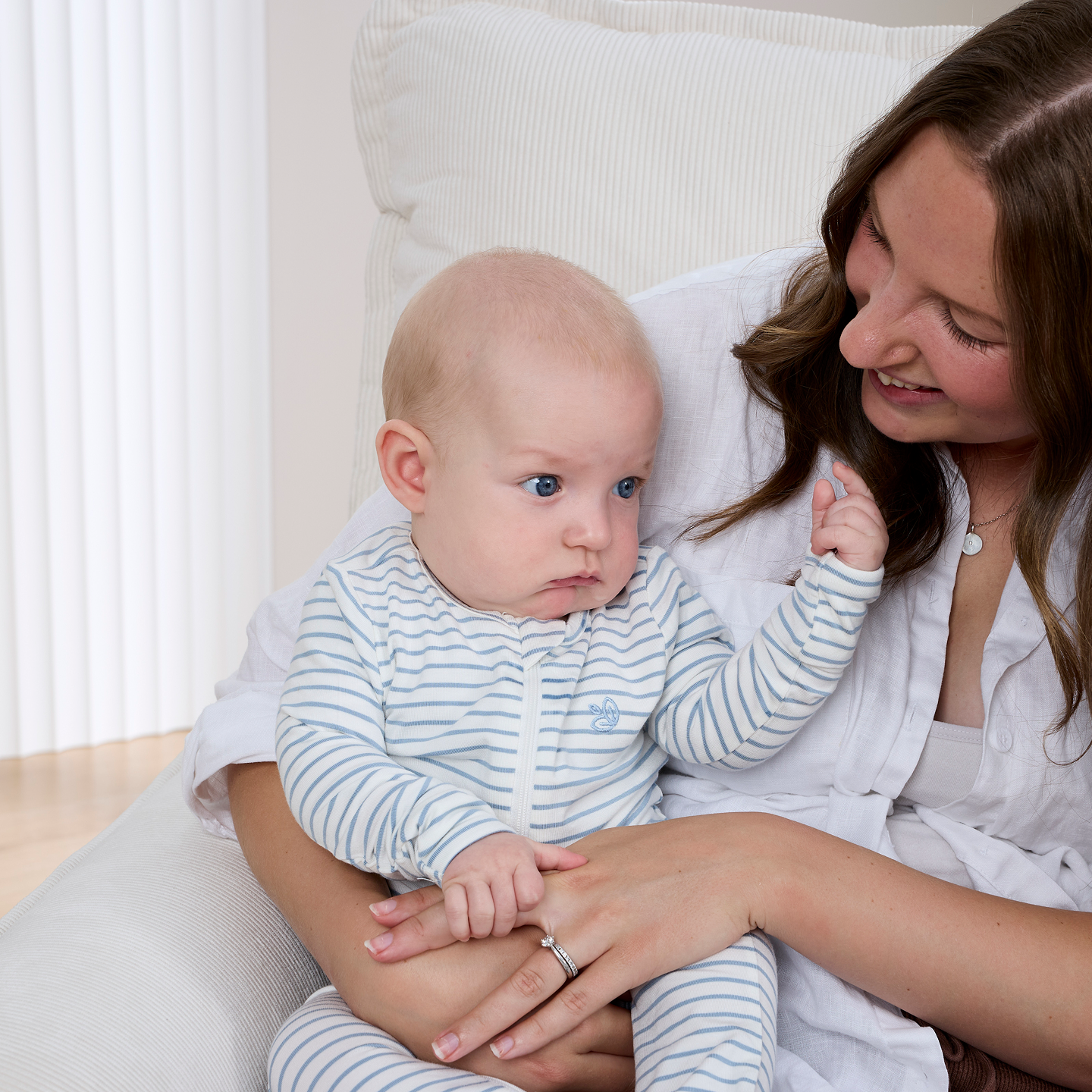 Louie Electric Recliner Glider Nursery Chair in Coconut Corduroy
