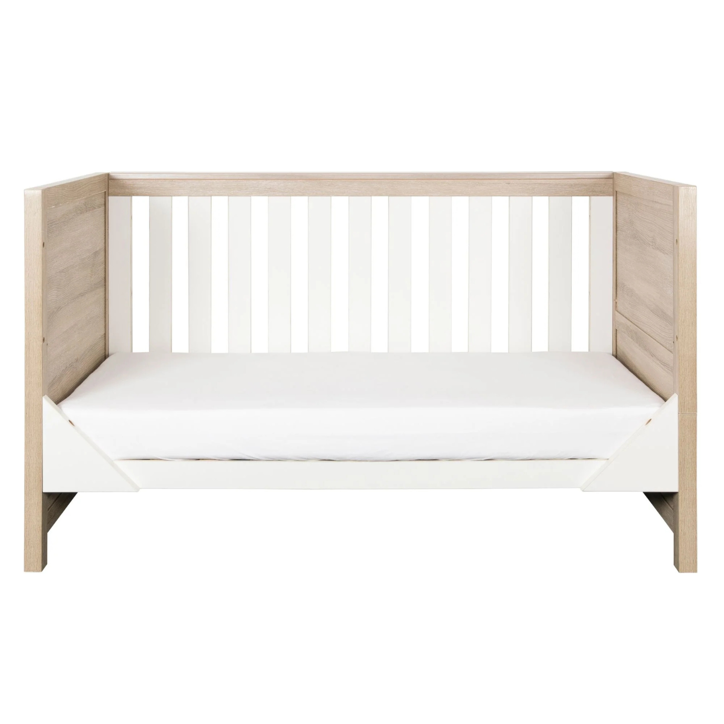 Tutti Bambini Modena 3 in 1 Cot bed in White/Oak