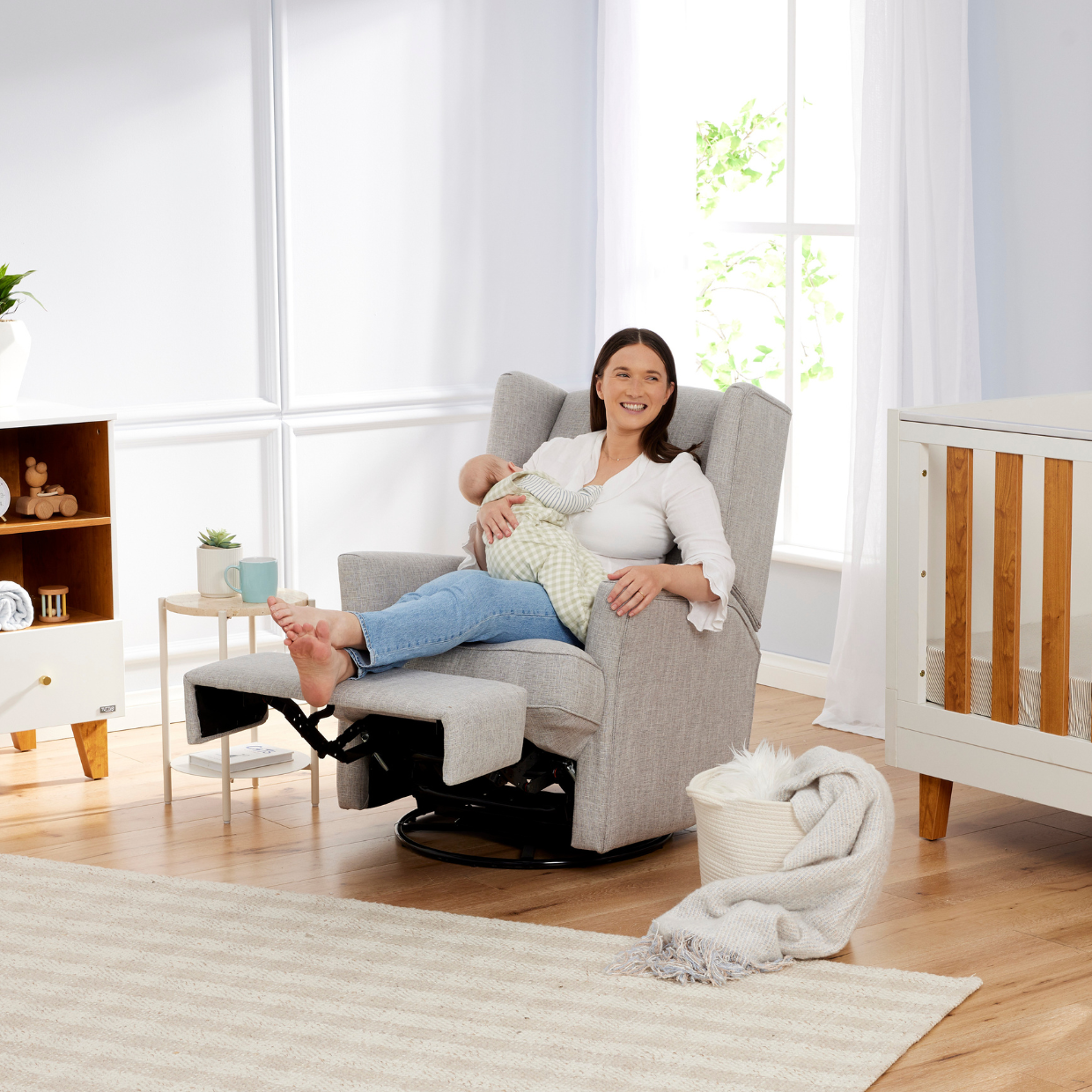 Chelsea Electric Recliner Glider Chair with USB in Pure Grey