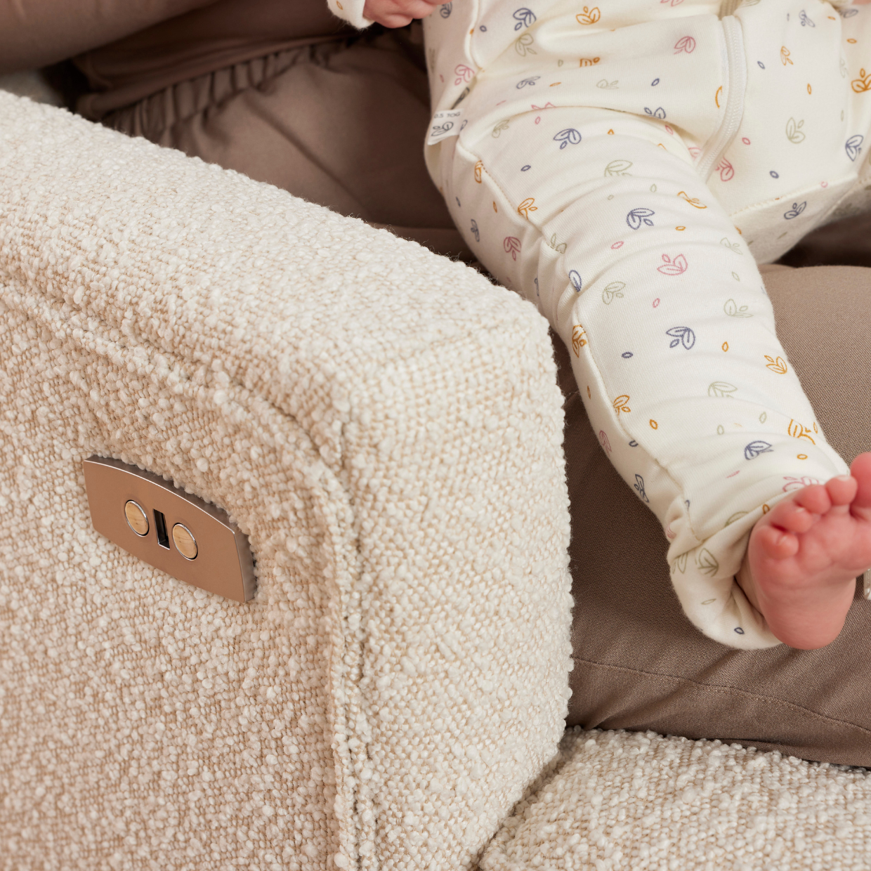 Chelsea Electric Recliner Glider Chair with USB in Vanilla Bouclé