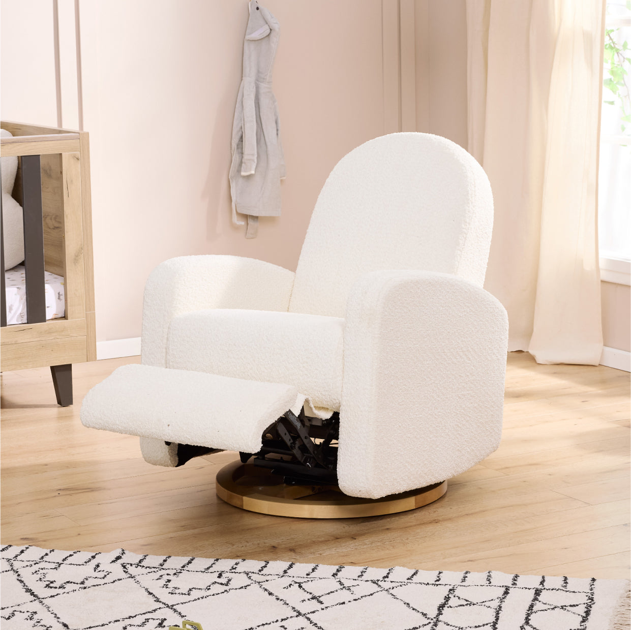 Maya Electric Recliner Glider Nursery Chair in White Mist