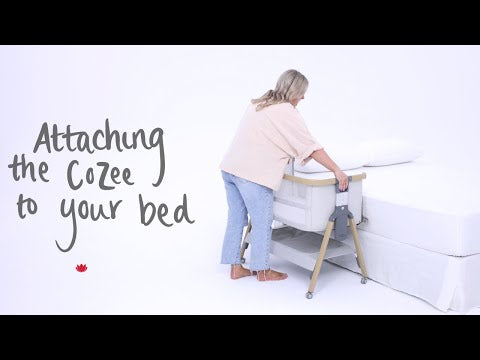 CoZee Breeze Plus Co-sleeping Bassinet with Rocking Legs in Oak Charcoal