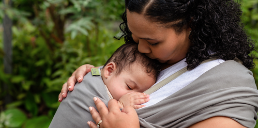 Everything you need to know about babywearing 101