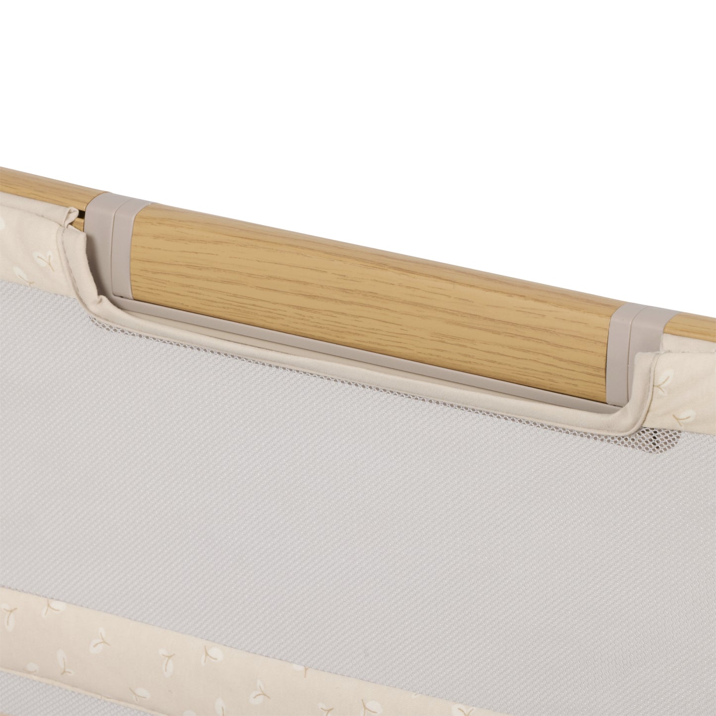 CoZee Breeze Sense Co-Sleeping Bassinet with Rocking Legs in Toasted Oak & Sand