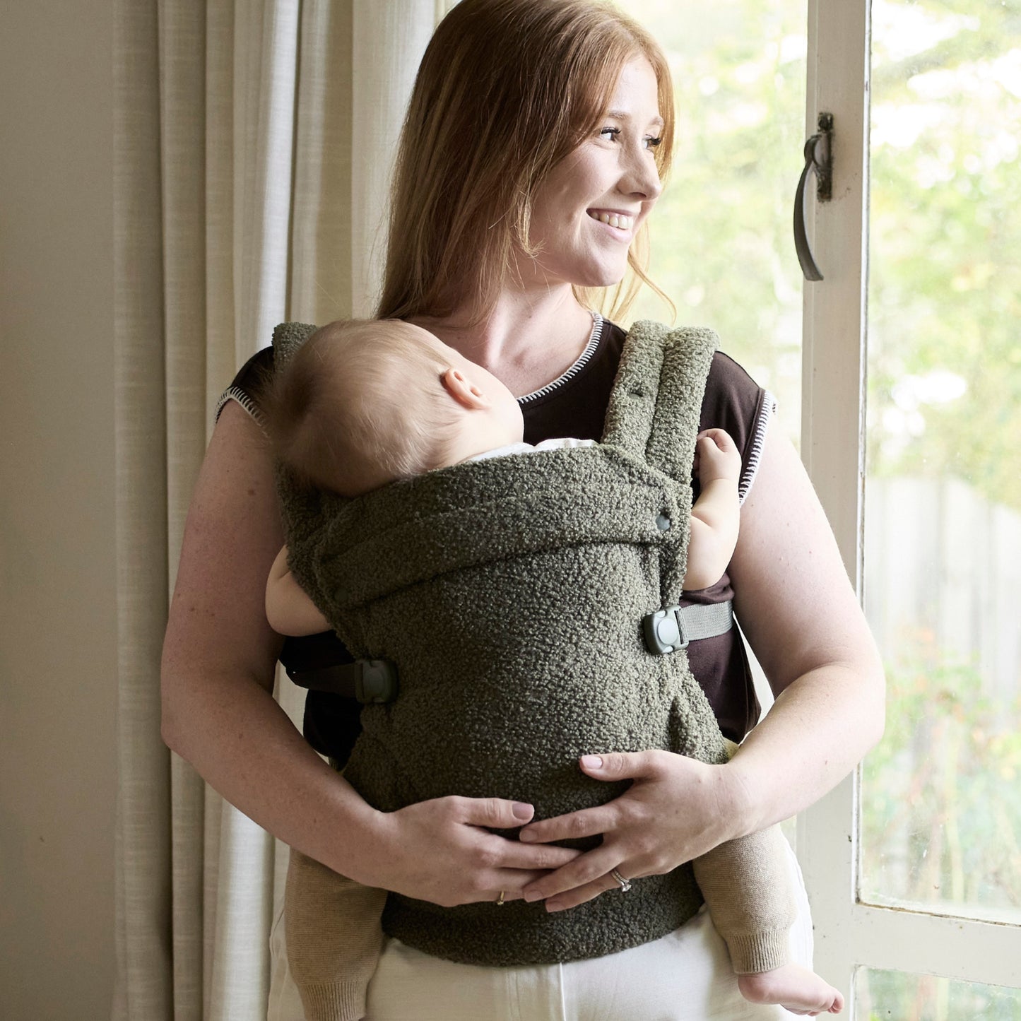 Boba Auri Baby Carrier in Olive Teddy Fleece