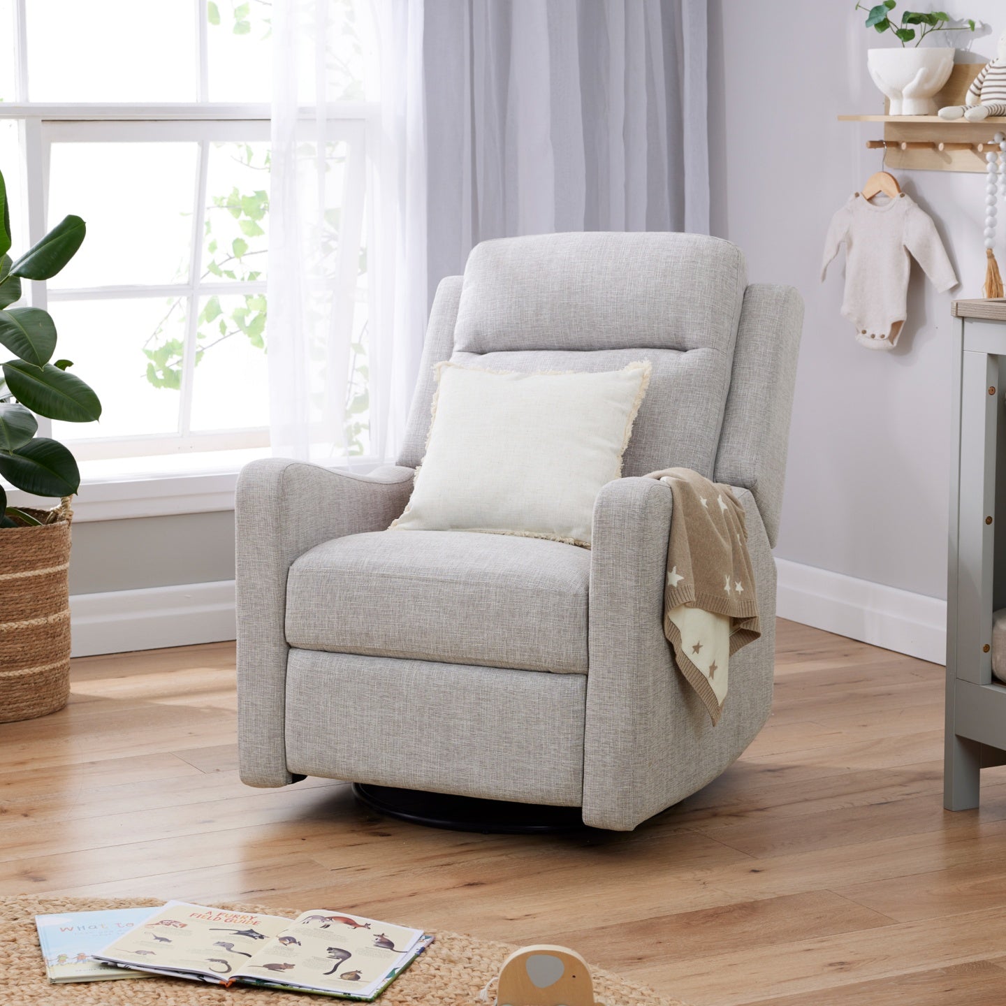 Henry Electric Recliner Glider Chair with USB in Pure Grey
