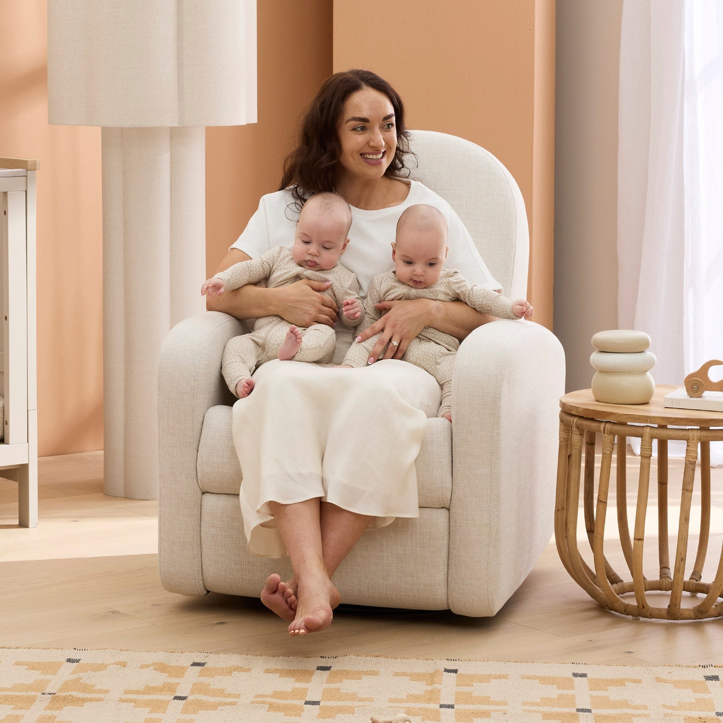 Maya Recliner Glider Nursery Chair in Eggshell