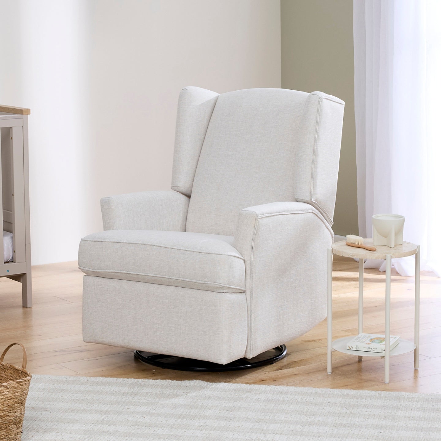 Chelsea Recliner Glider Nursery Chair in Eggshell