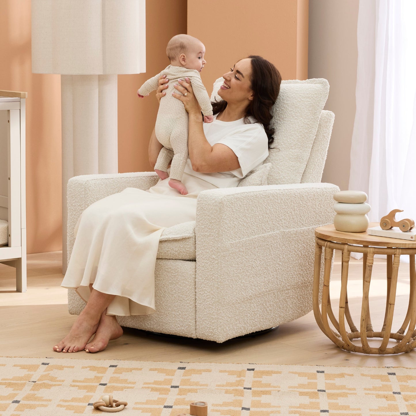 Frankie Electric Recliner Glider Nursery Chair in Vanilla Bouclé