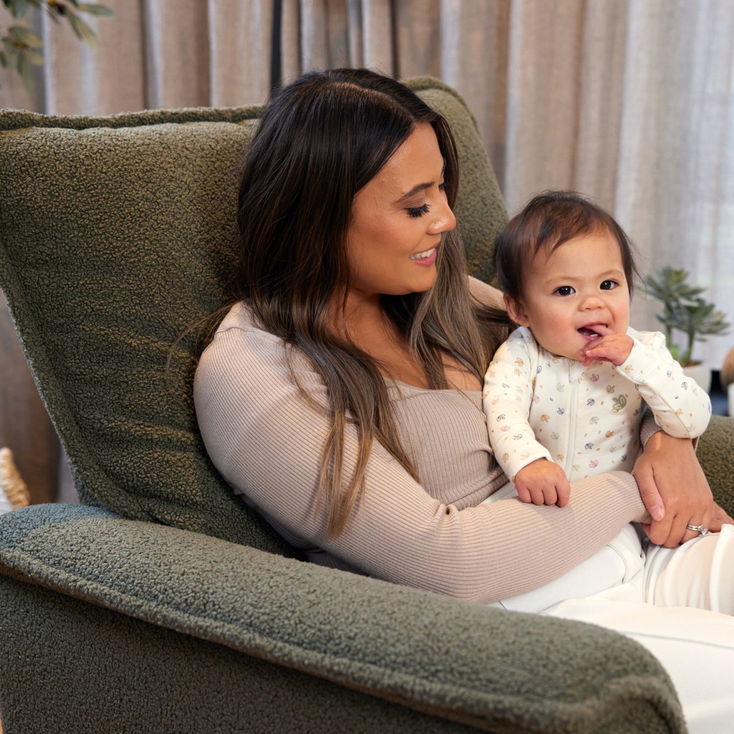 Louie Electric Recliner Glider Nursery Chair in Olive Teddy