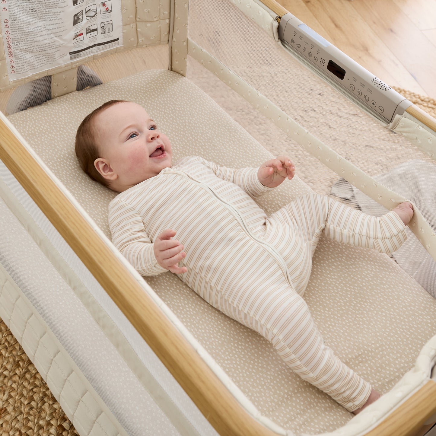 CoZee Breeze Sense Co-Sleeping Bassinet with Rocking Legs in Toasted Oak & Sand