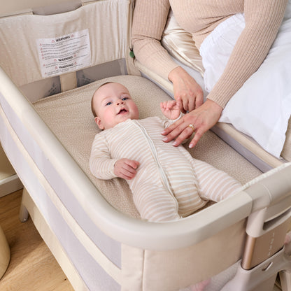 CoZee Breeze Zen Co-sleeping Bassinet in Sand