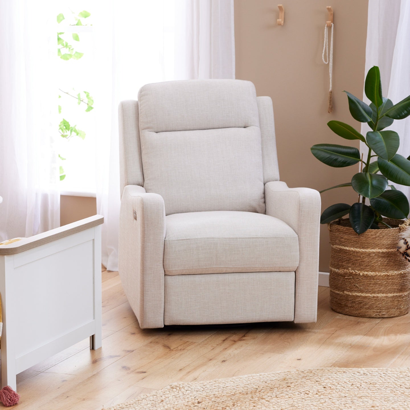 Henry Electric Recliner Glider Chair with USB in Eggshell