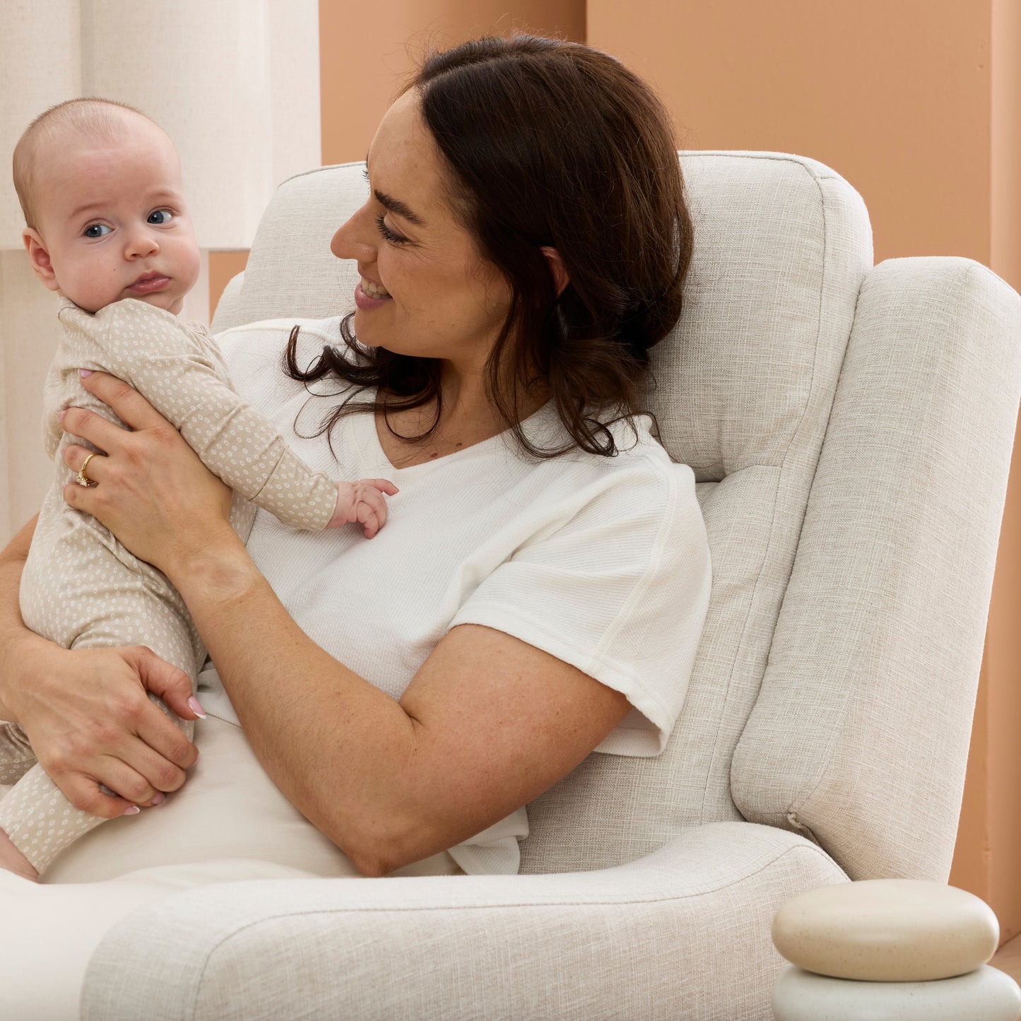 Henry Electric Recliner Glider Chair with USB in Eggshell