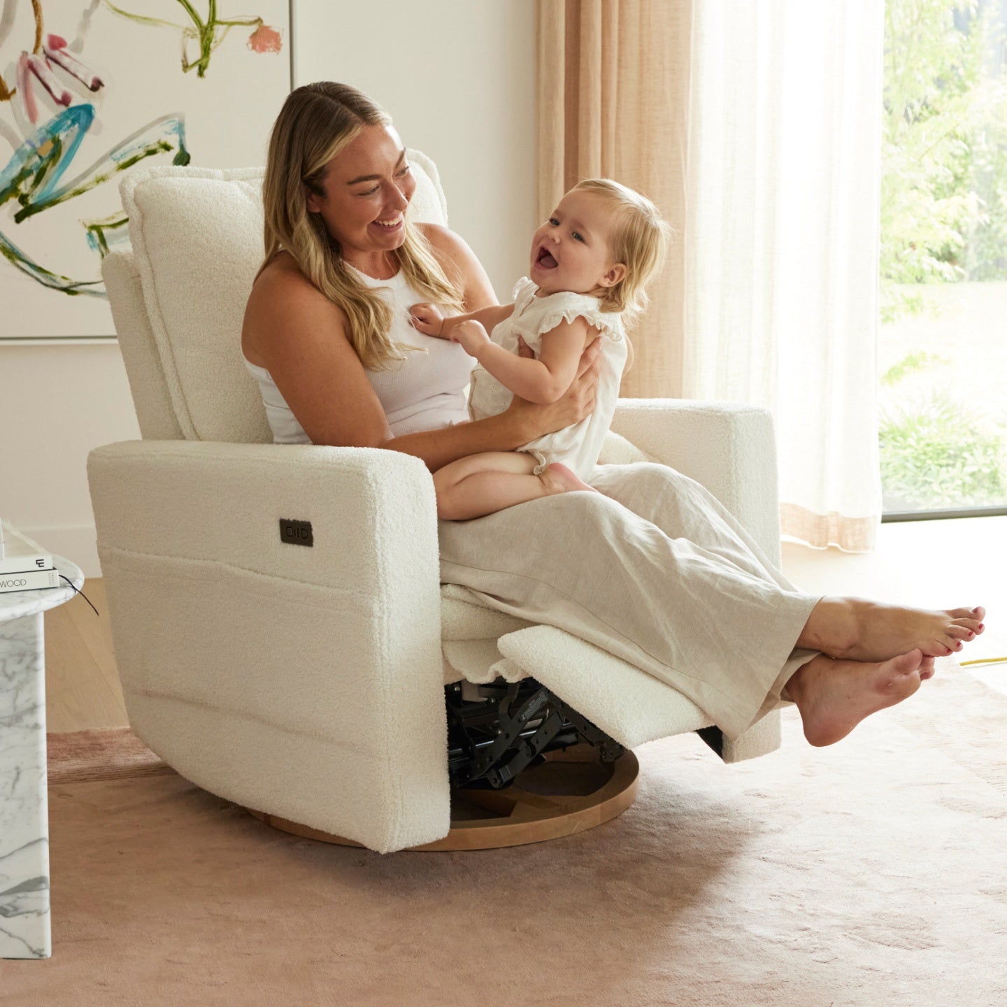 Frankie Electric Recliner Glider Nursery Chair in Coconut Teddy