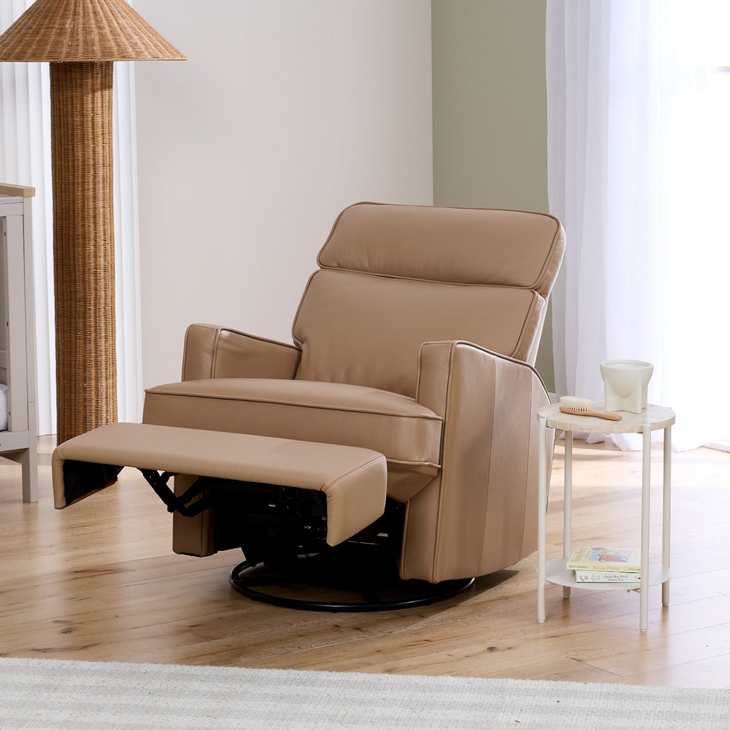 Leo Electric Recliner Glider Chair with USB in Palomino Leather