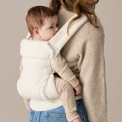Boba Auri Baby Carrier in Coconut Teddy Fleece