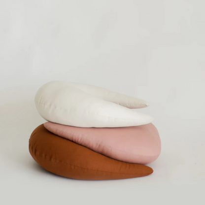 Snuggle Me Feeding Pillow in Gumdrop