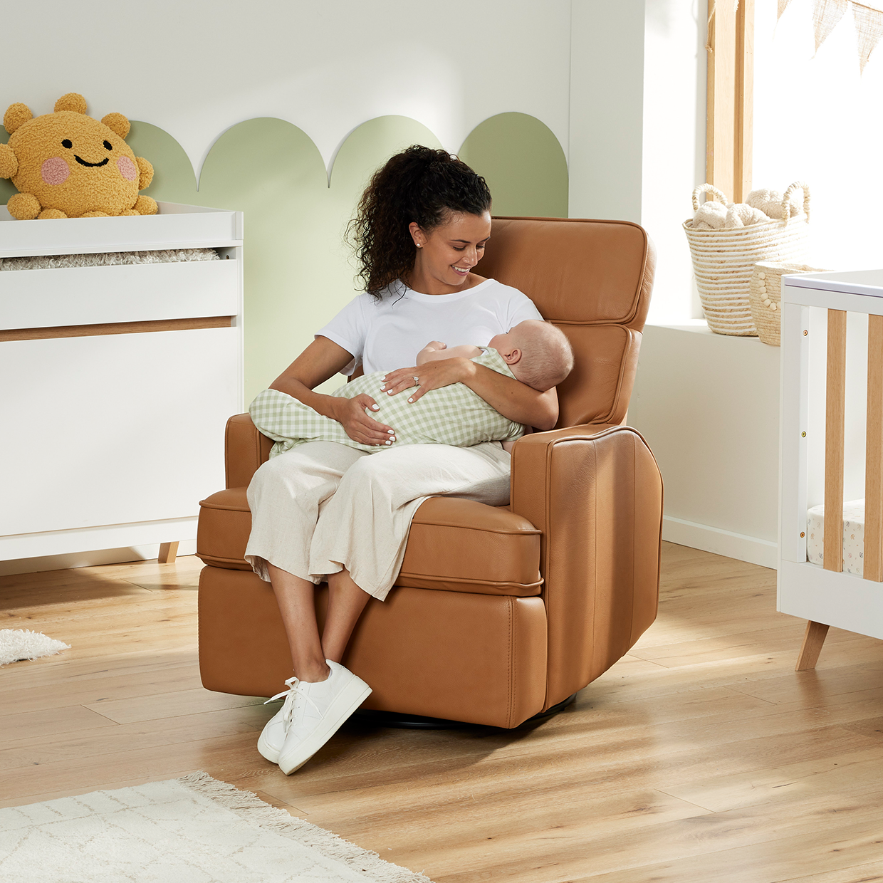 Leo Electric Recliner Glider Chair with USB in Tan Leather