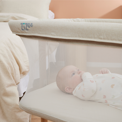 Zizee Bassinet in Scandi Walnut and Ecru