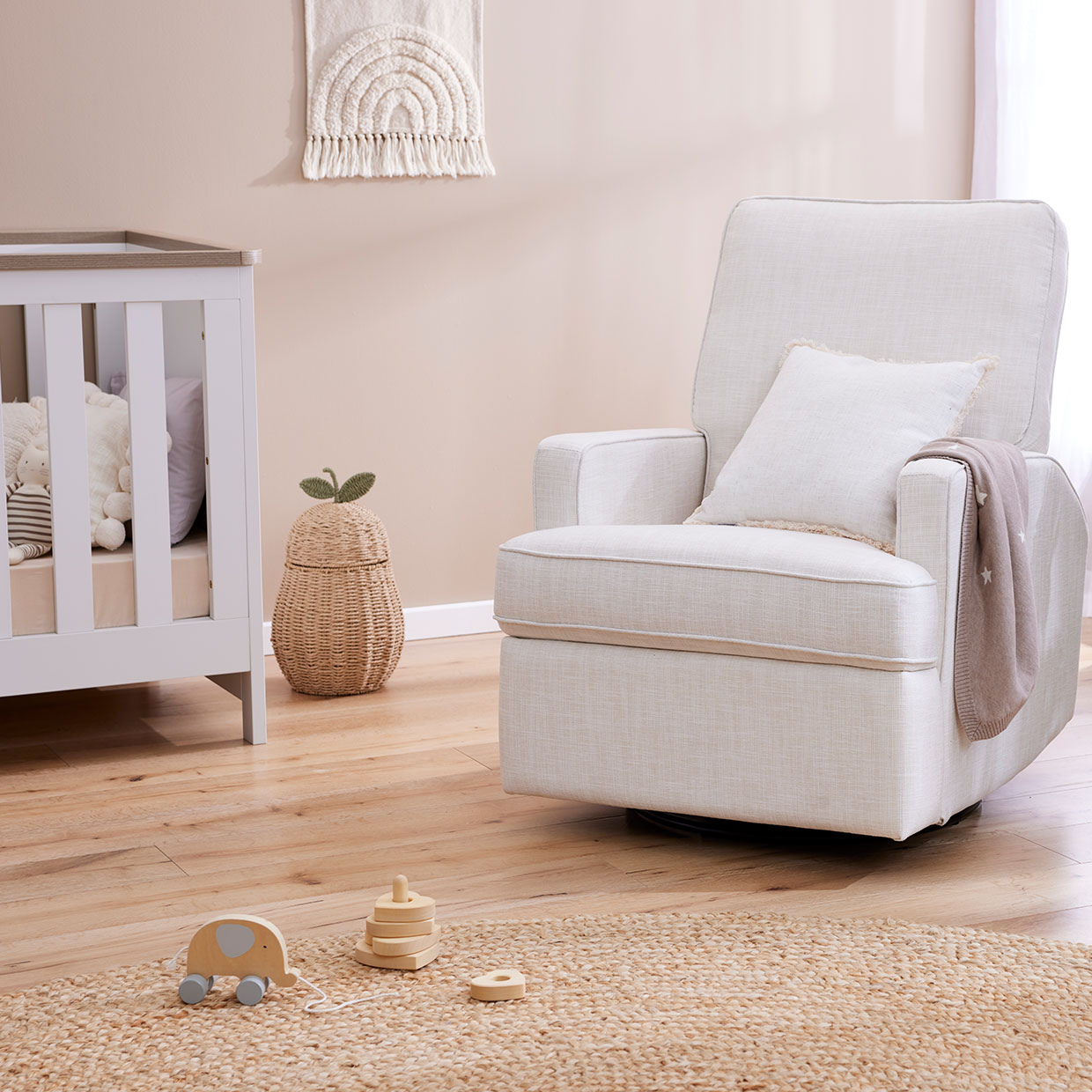 Land of nod rocking chair shop