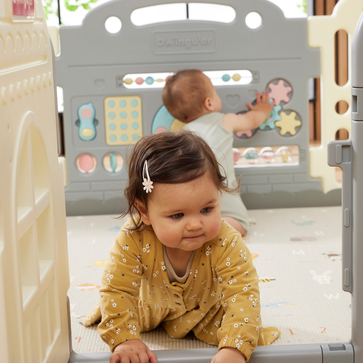 Baby 2024 castle playpen