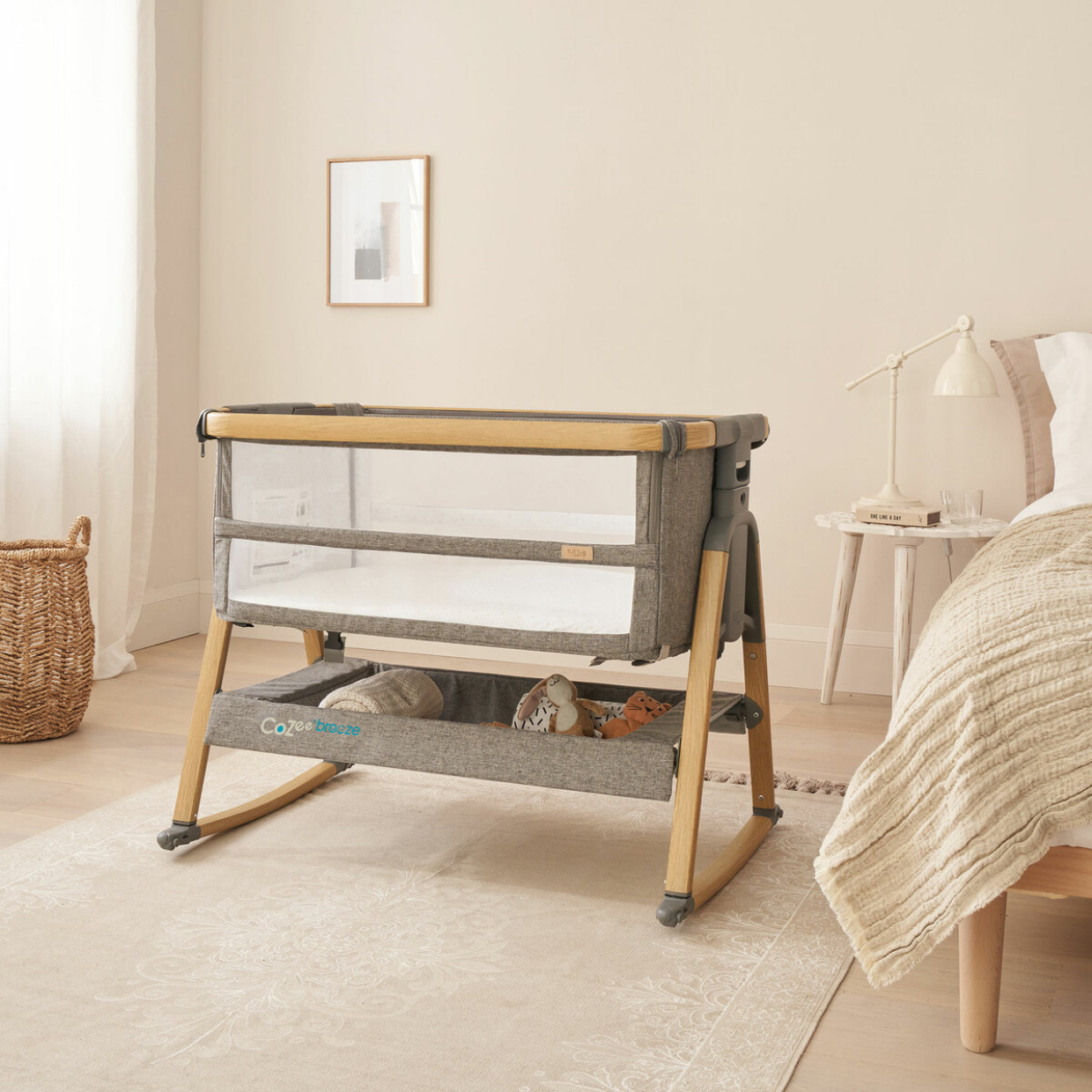CoZee Breeze Plus Co-sleeping Bassinet with Rocking Legs in Oak Charcoal